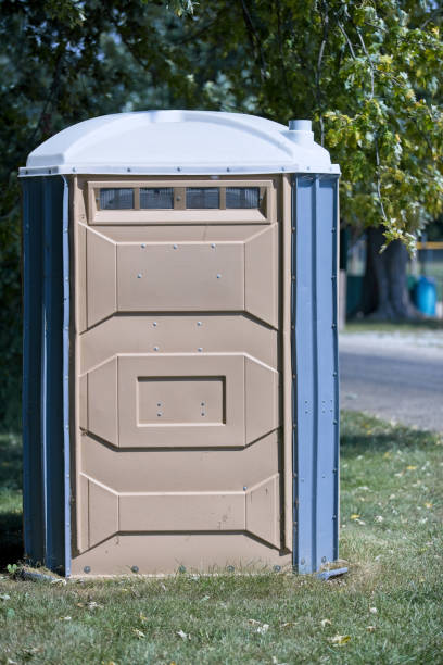 Portable Toilet Options We Offer in Glen Raven, NC